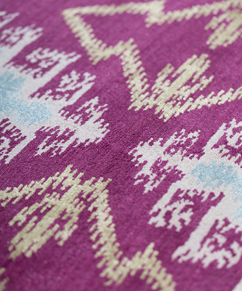 Anna Ikat