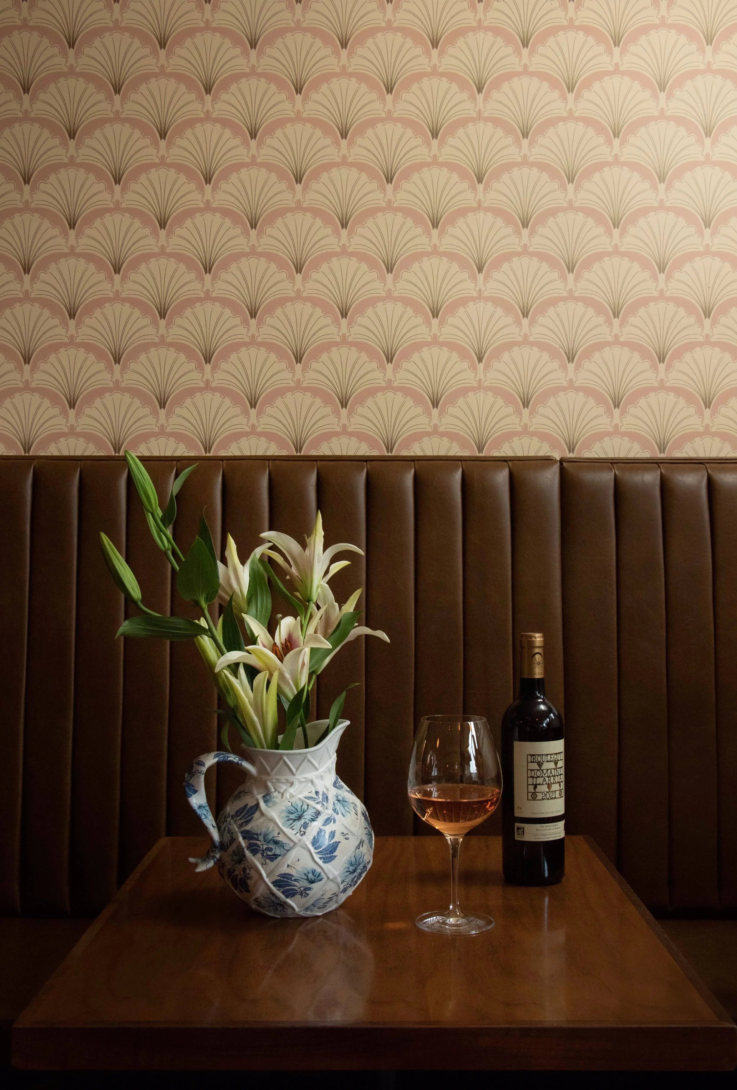 Chanterelles Wallpaper - Rolled Stockings