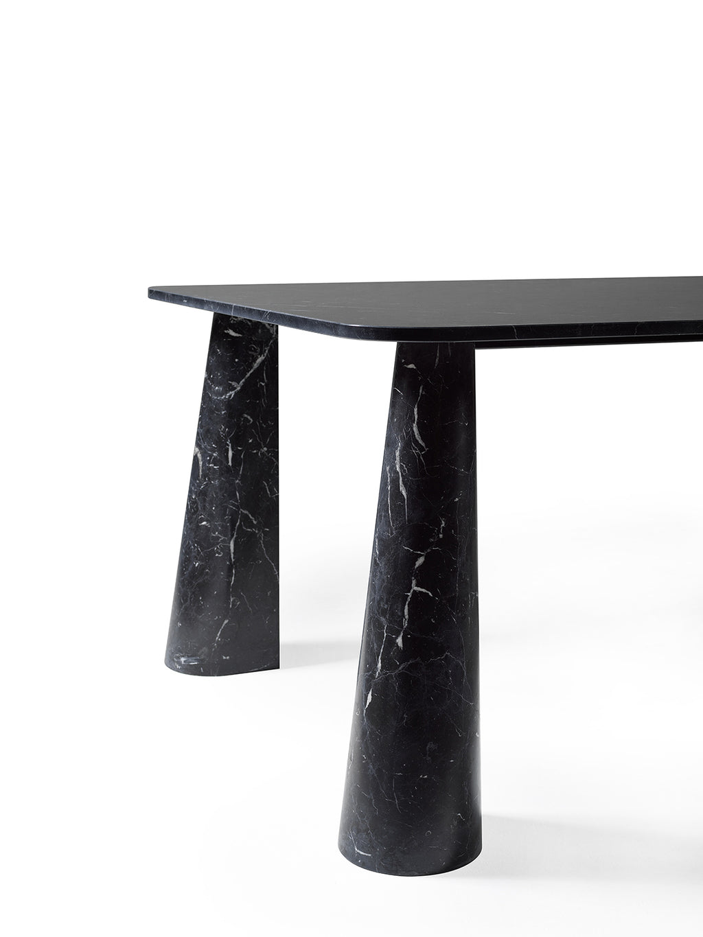 Hanabira Table