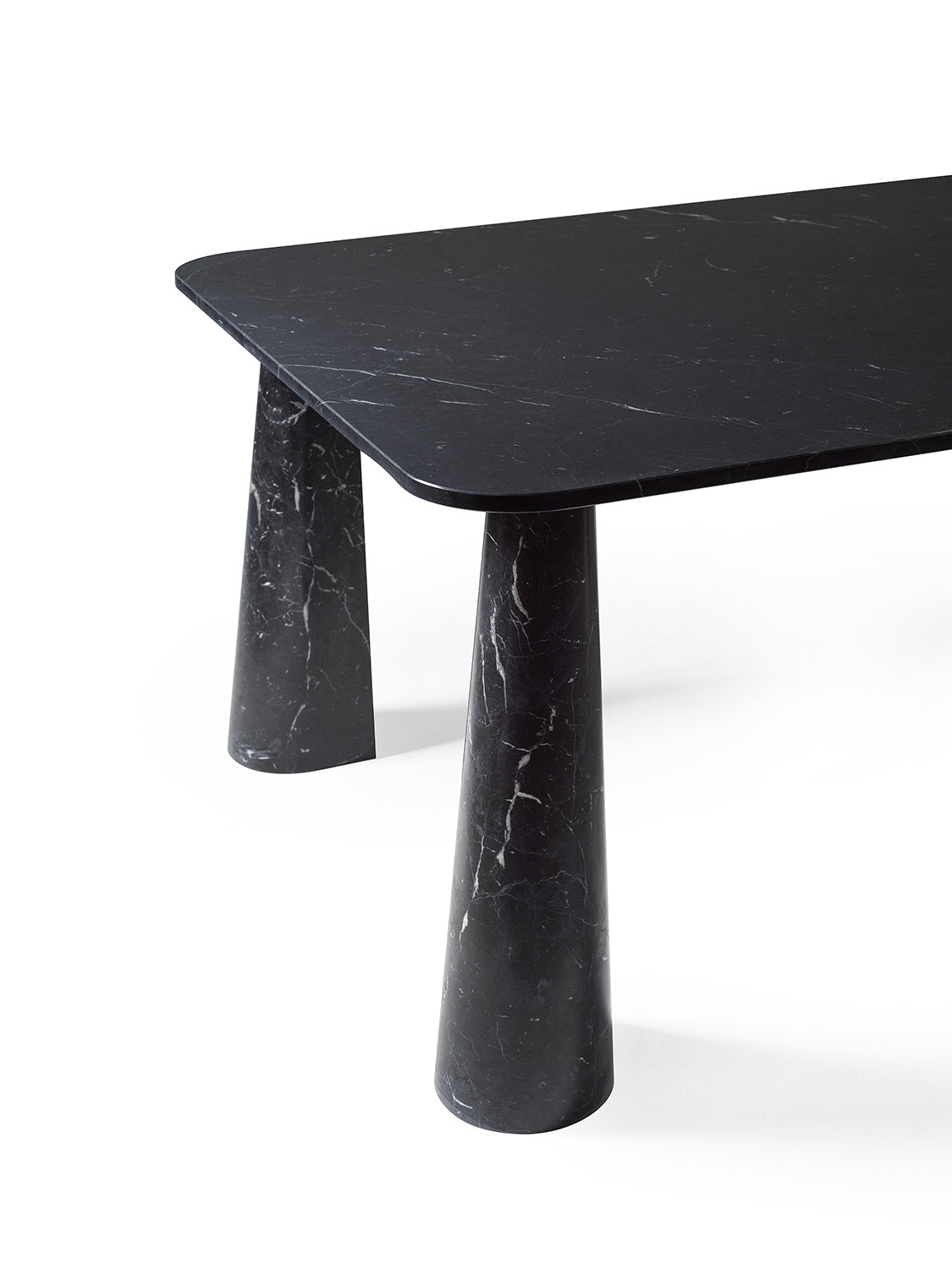 Hanabira Table