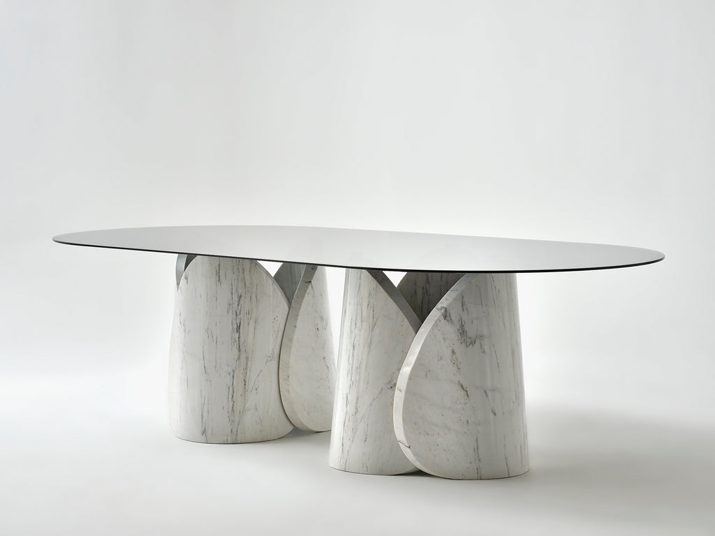 Petalo Elliptical Table