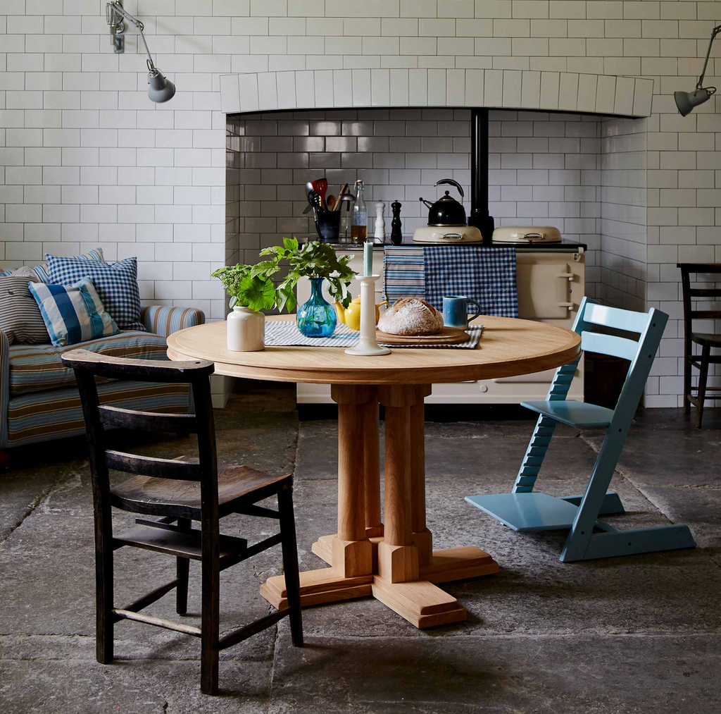 Gather Round Dining Table