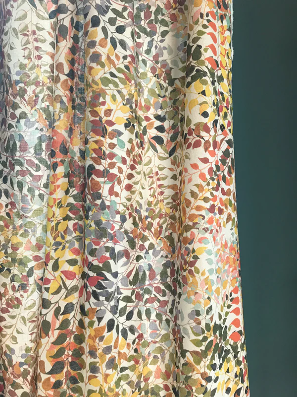 Confetti Leaves