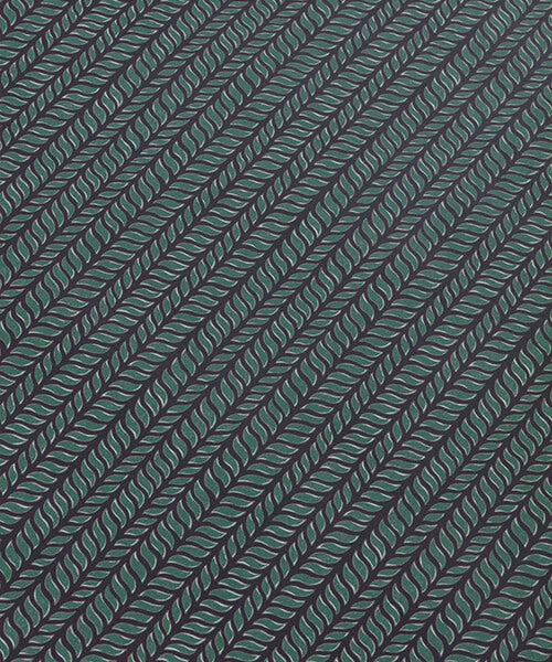 Delphine Wallpaper